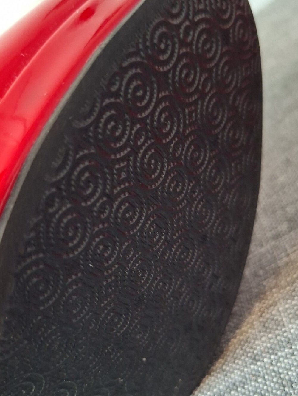 Pixie Cove Red and White Patten T-Strap Platform Heels - Picture 11 of 11